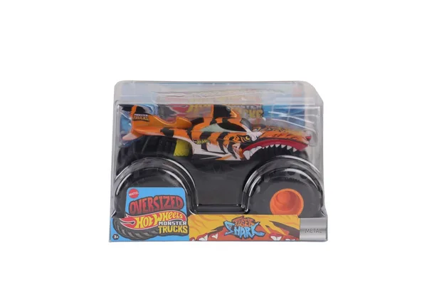 FYJ83 Hot Wheels  Trucks 1:24 Arabalar