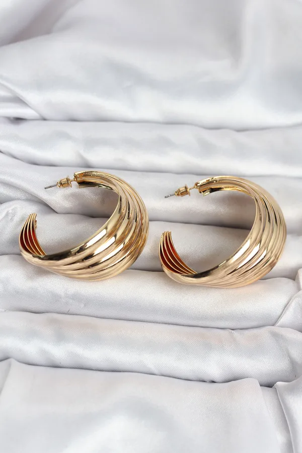 316L Çelik Gold Renk Yarım Halka Model Kadın Küpe