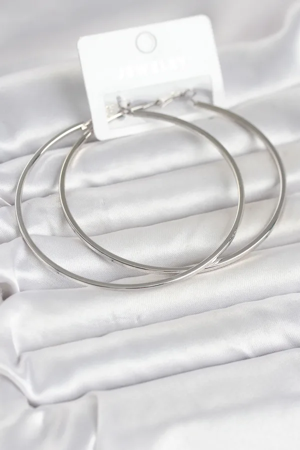 Gümüş Renk Pirinç Köşeli Kenar Halka 72 mm Kadın Küpe