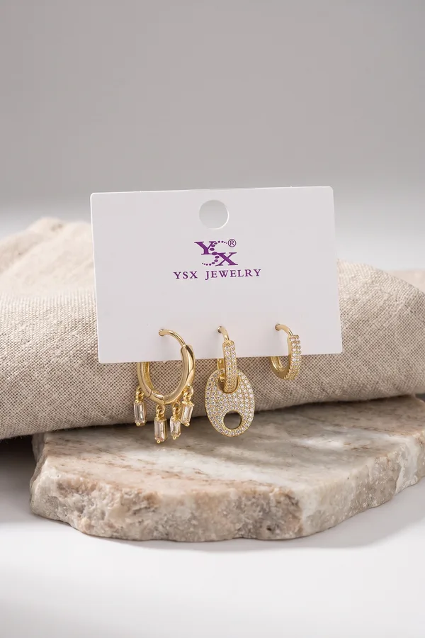 Pirinç Gold Renk Zirkon Taşlı Kadın Küpe Seti