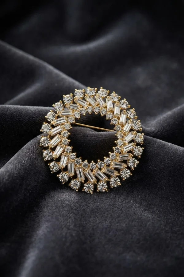 Gold Renk Zirkon Taşlı Halka Model Broş