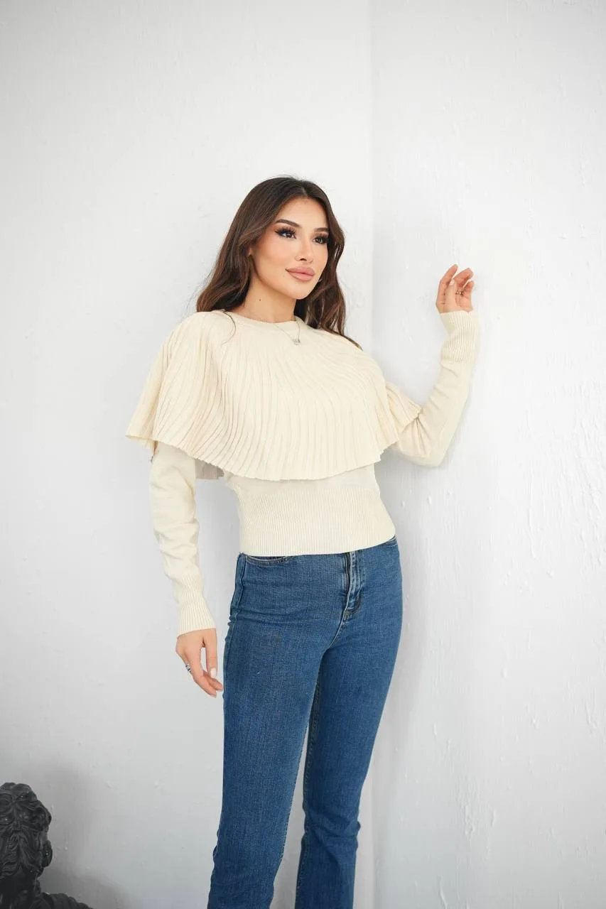 Piliseli Pelerin Detaylı Triko Bluz - Ekru