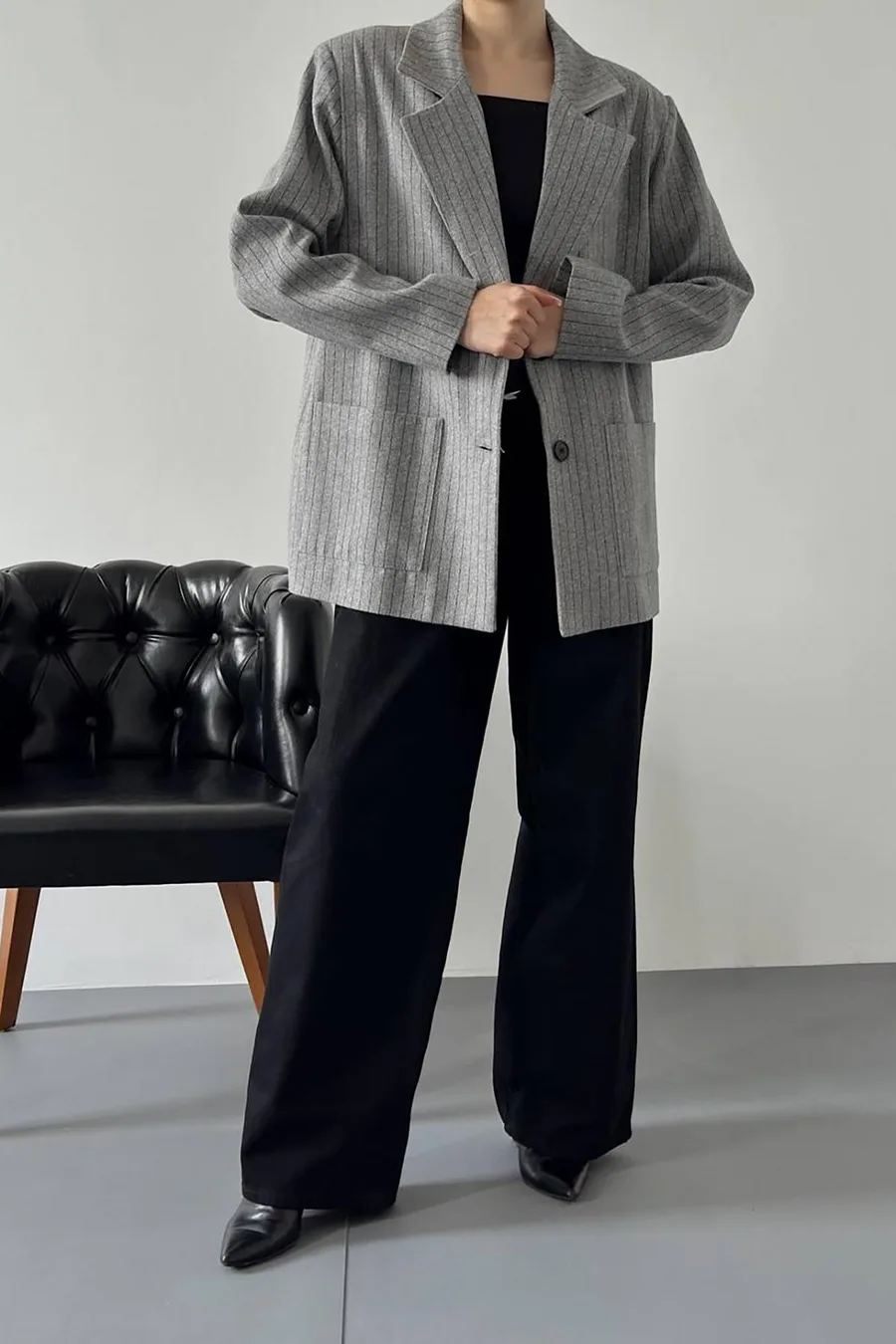 Gri Çizgili Oversize Ceket