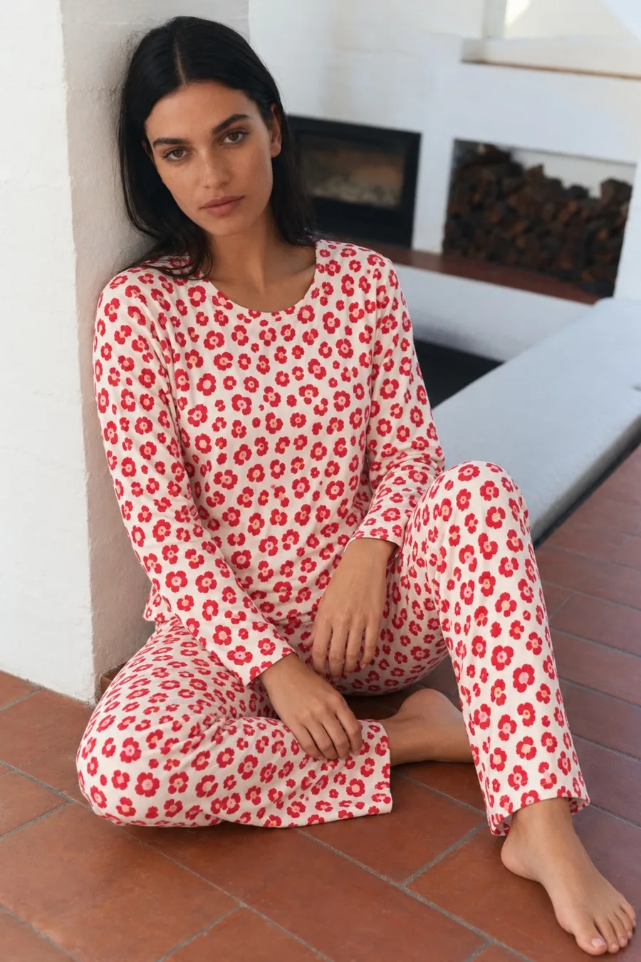 Kadın Şık Esnek Kırmızı Pijama Takımı