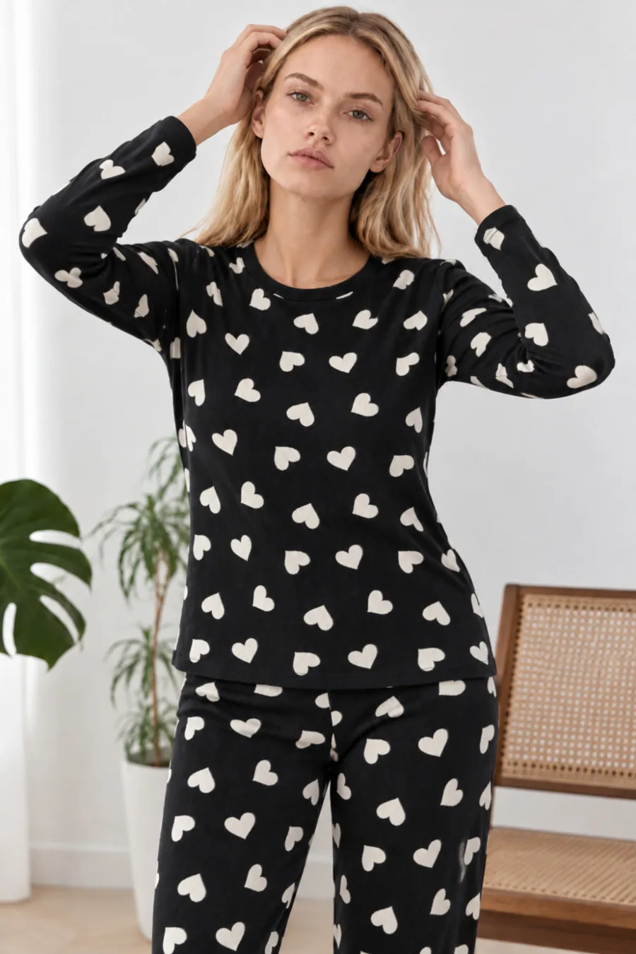 Kadın Desenli İkili Çok Renkli Rahat Pijama Takımı 4826