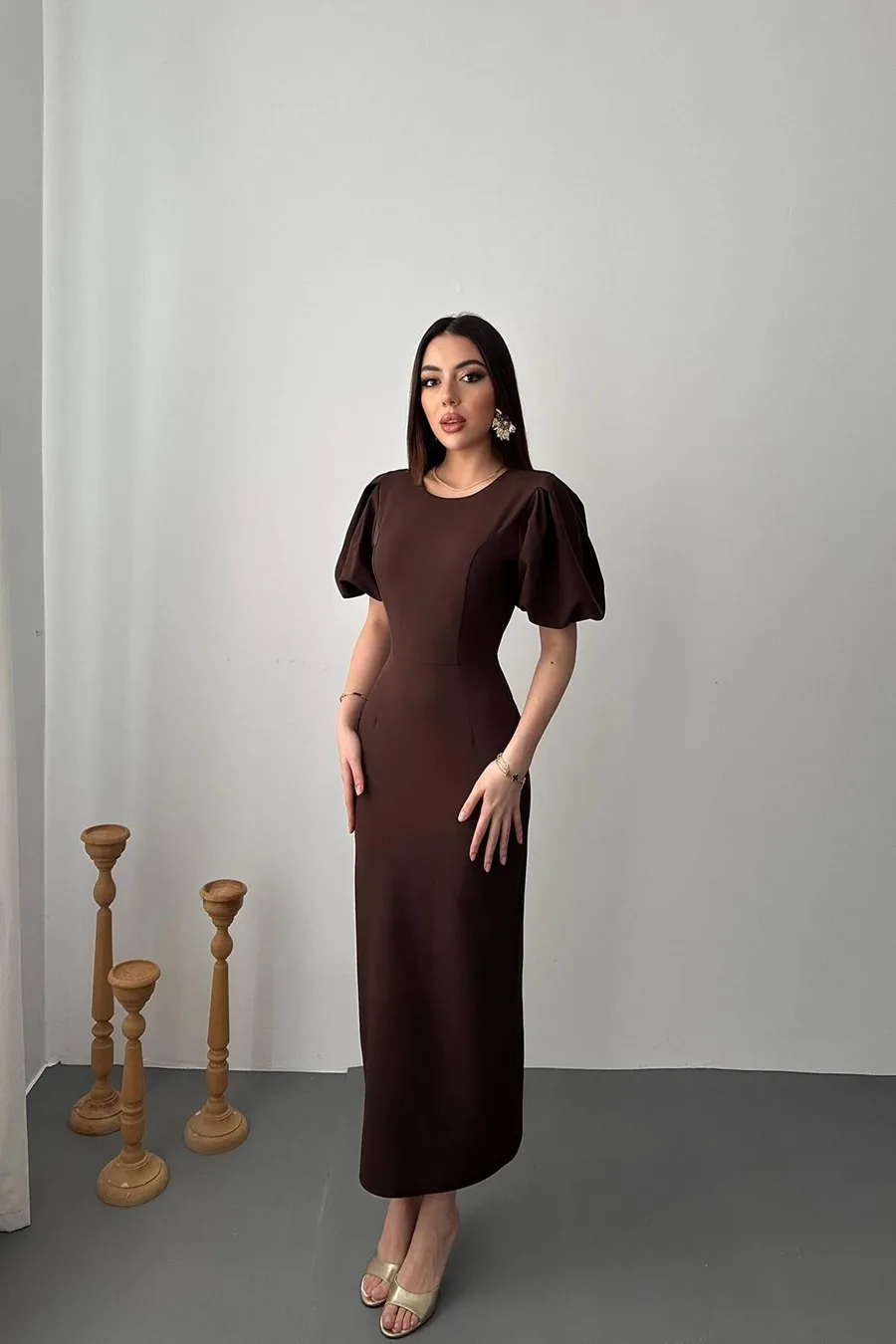 Kahverengi Kolları Balon Elbise - Kahverengi