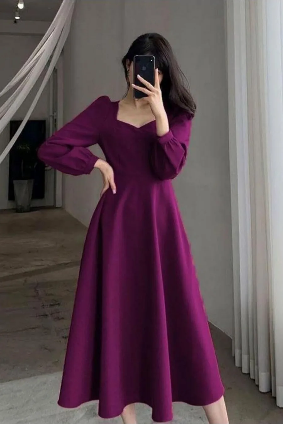 Kare Uzun Yaka Midi Elbise Kollu