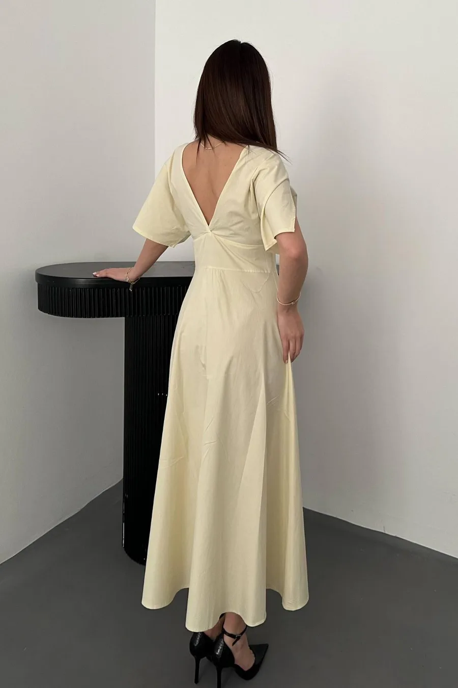Sarı Düğmeli Midi Boy Poplin Elbise