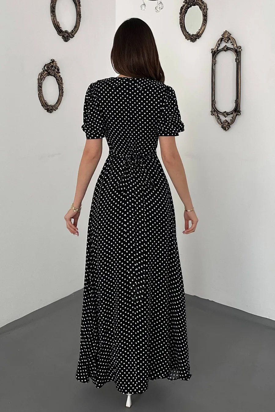 Siyah Puantiyeli Kloş Elbise