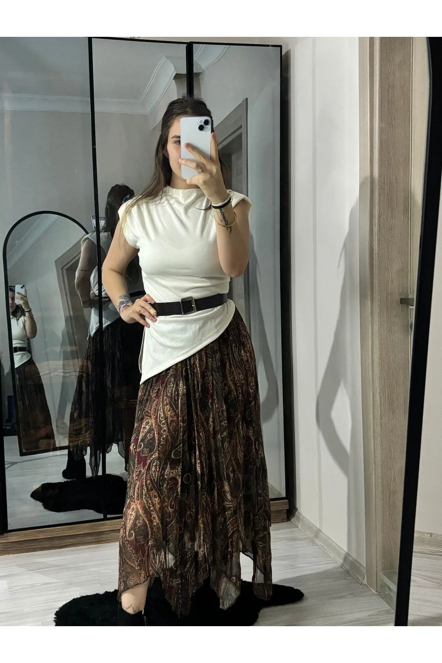 Asimetrik Kesim Bel Lastikli Desenli Şifon Etek - Bordo