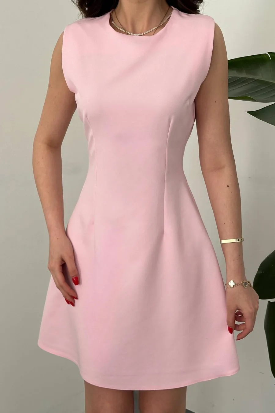 Açık Pembe Kolsuz Kısa Elbise - Açık Pembe