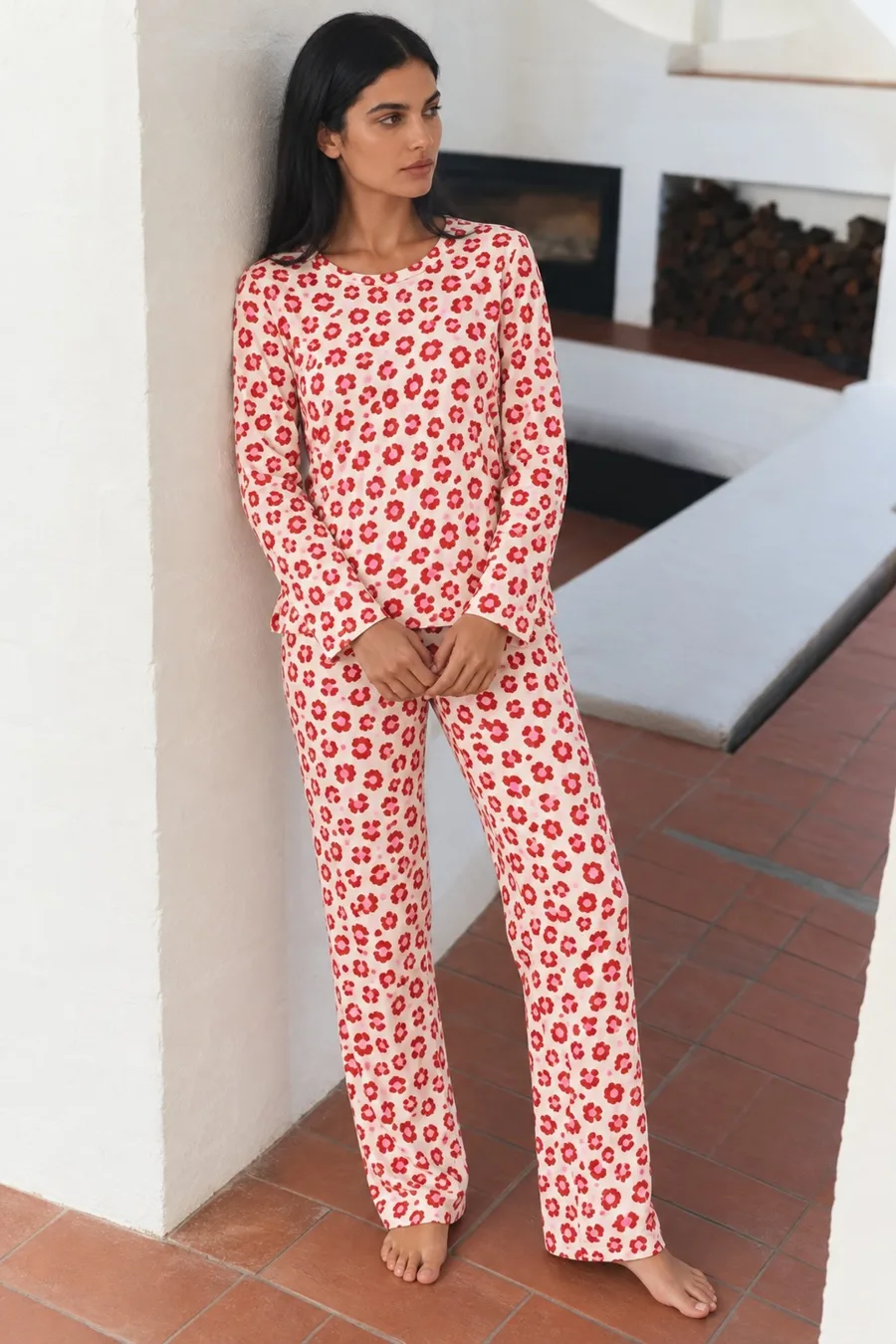 Kadın Şık Esnek Kırmızı Pijama Takımı
