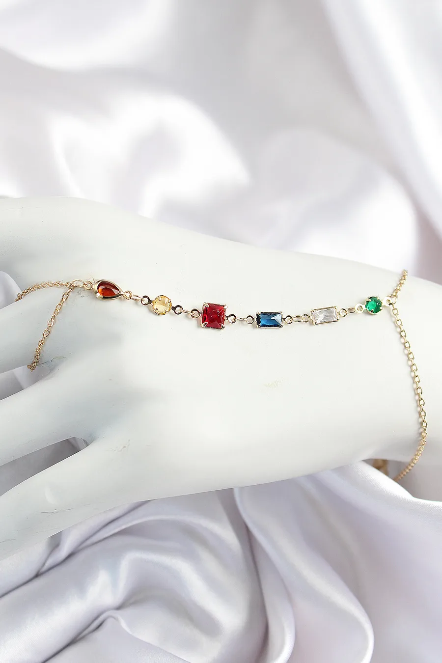 Pirinç Renkli Zirkon Taşlı Y Model Gold Renk Kadın Şahmeran