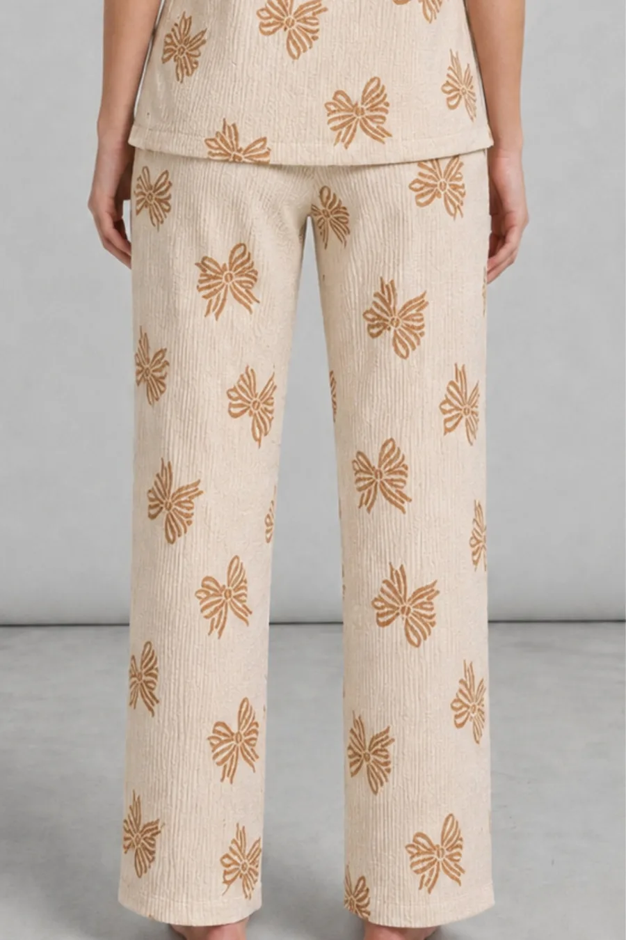 Kadın Kısa Kol Desenli Ekru Pijama Takımı 4739