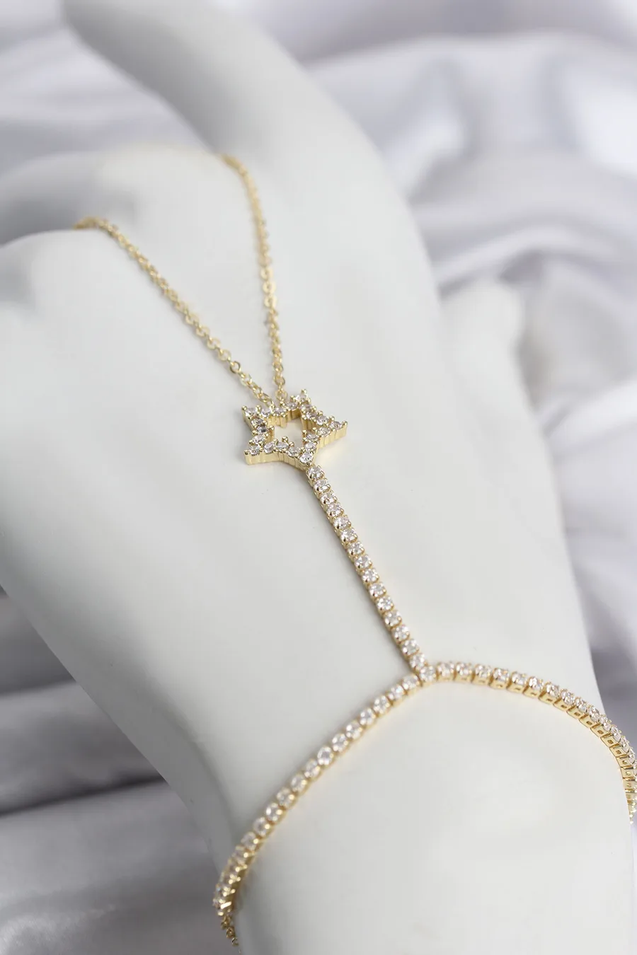 Gold Renk Pirinç Zirkon Taşlı Yıldız Model Şahmeran