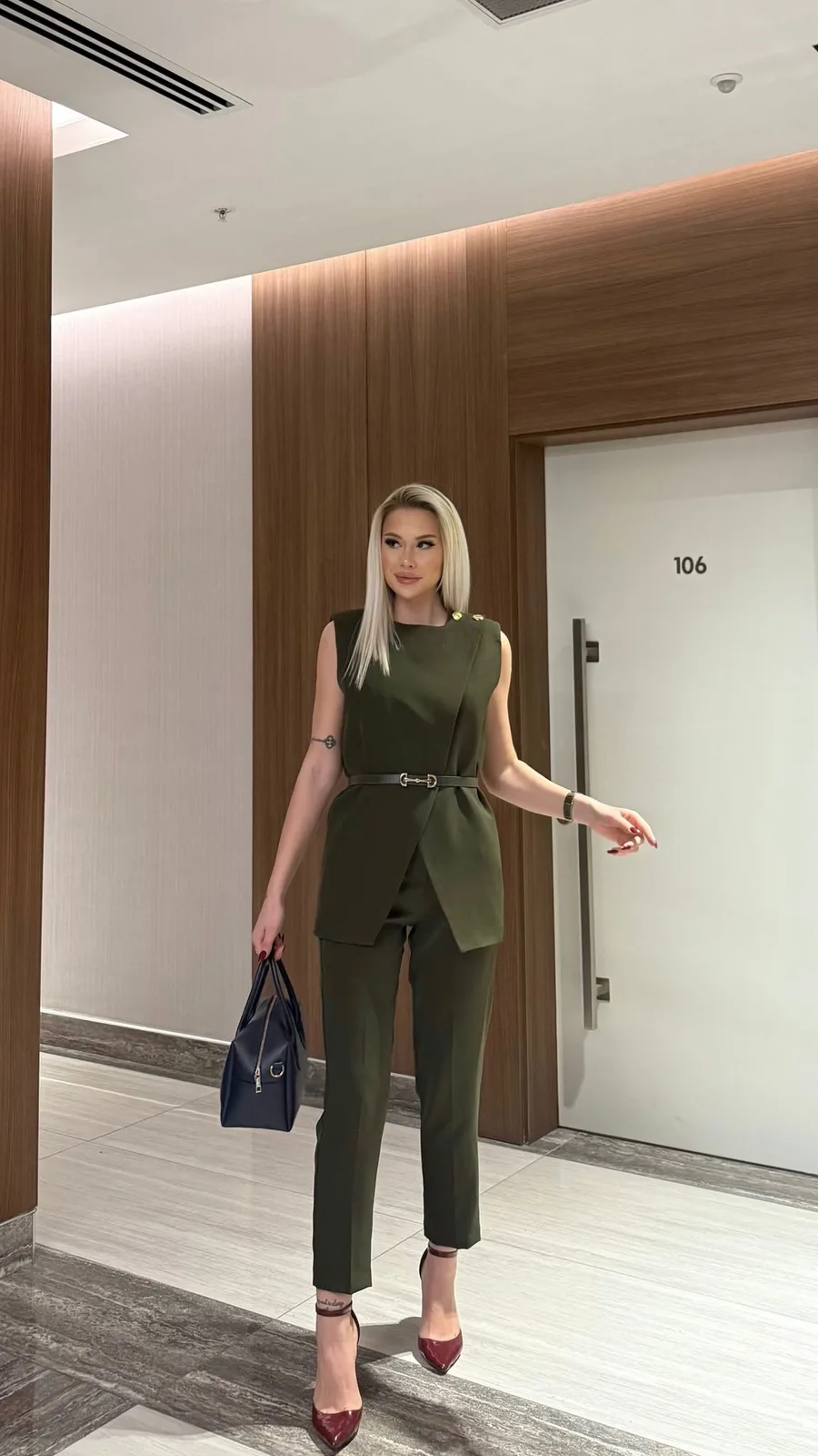 Haki Kemerli Yelek & Pantolon Takım – Ofis ve Davet Şıklığı - Haki