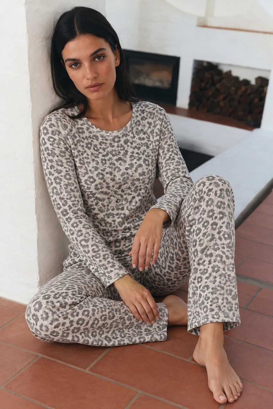 Kadın Şık Esnek Gri Pijama Takımı