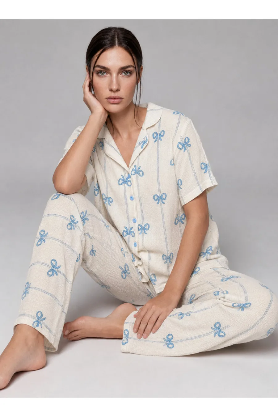 Kadın Kısa Kol Fiyonk Desenli Mavi Pijama Takımı 4771