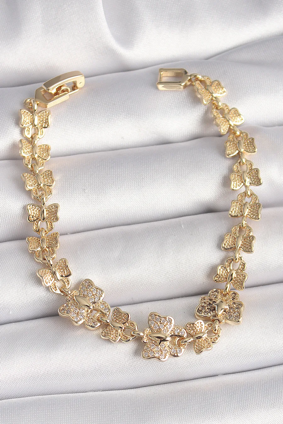 Pirinç Gold Renk Zirkon Taşlı Kelebek Model Zincir Kadın Bileklik