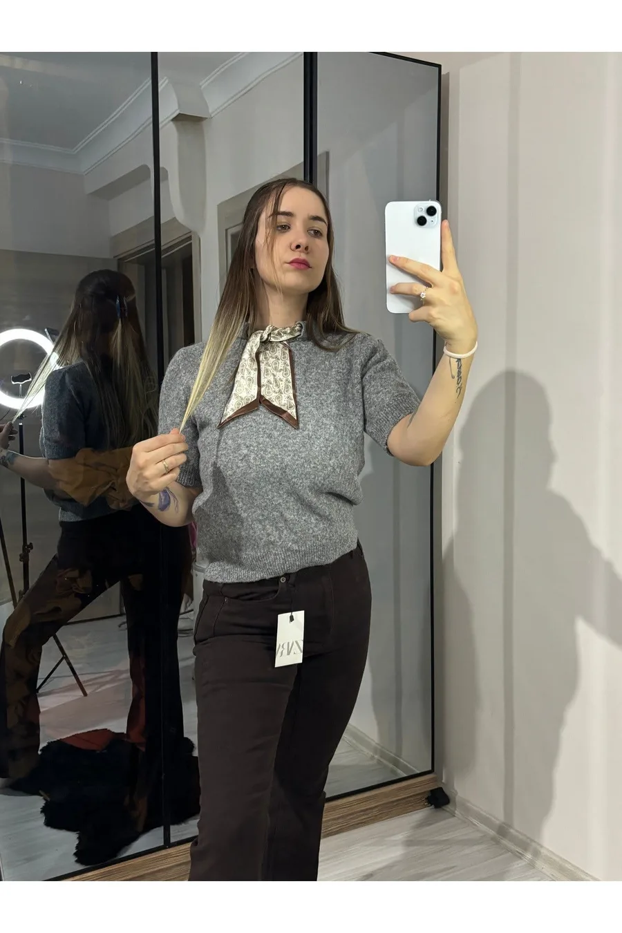 Yaka Fular Detay Kısa Kol Triko Kazak - Gri
