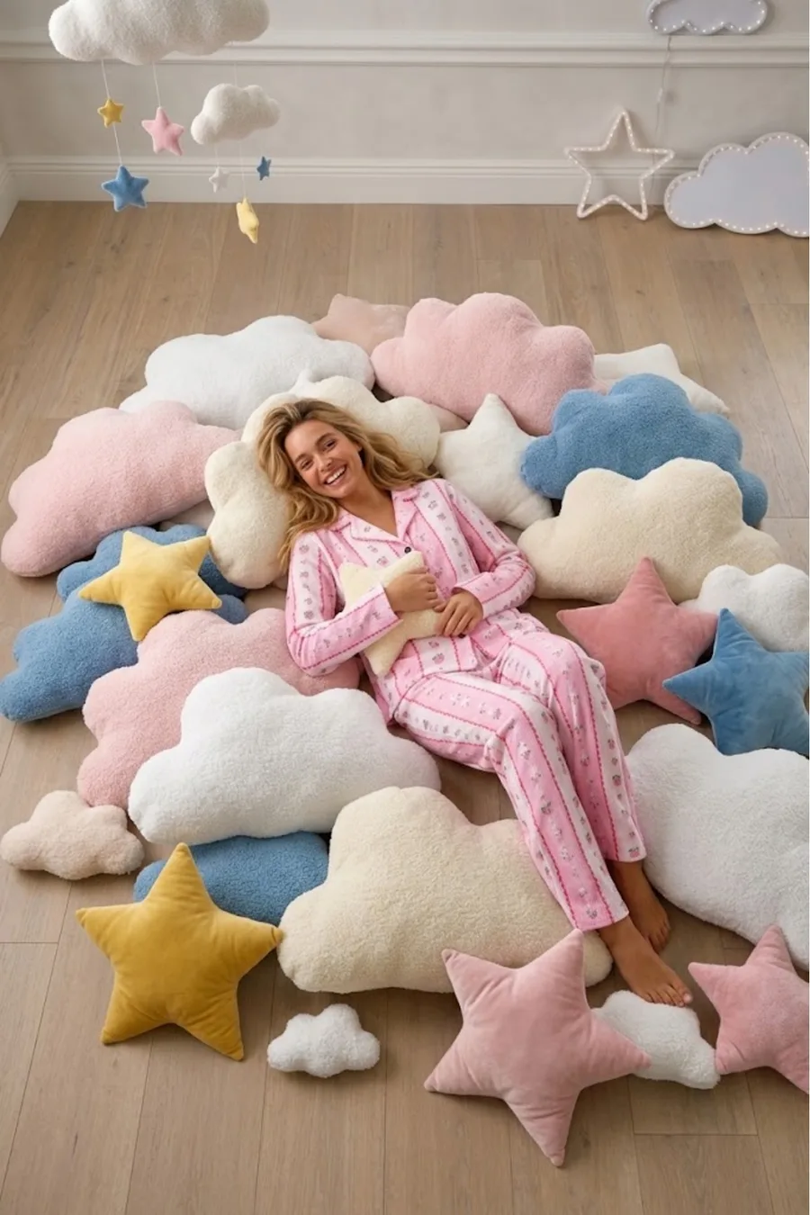 Kadın Desenli Düğmeli Uzun Kollu Pembe Pijama Takımı