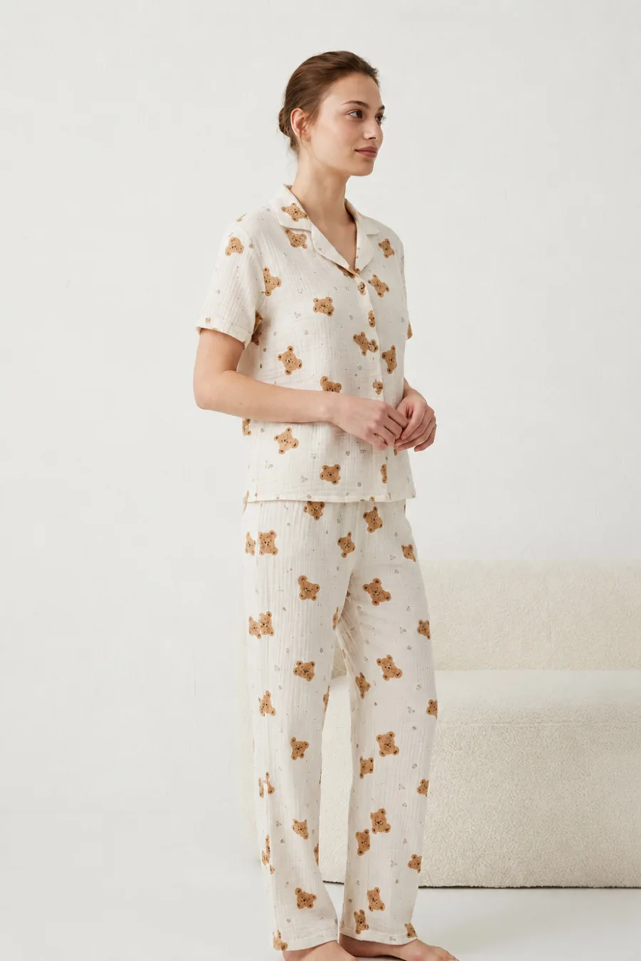 V Yaka Kapama Lastik Bel Kırık Beyaz Pijama Takımı