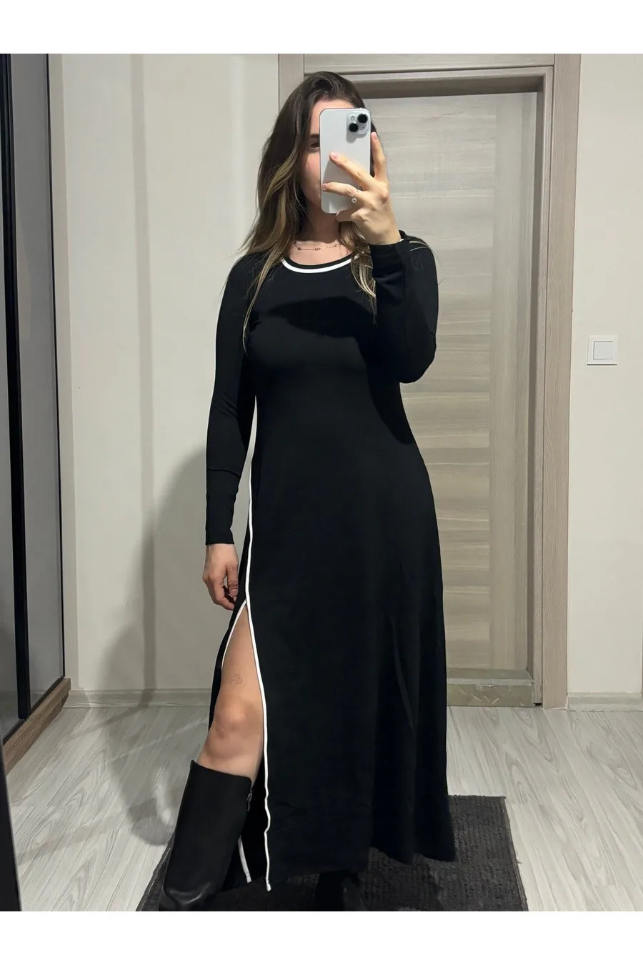 Bİye Detay Maxi Boy Yırtmaçlı Elbise - Siyah