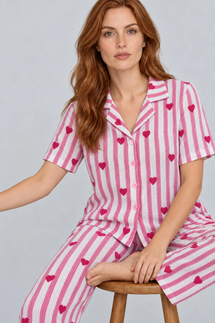 Kadın Rahat Kalıp Gömlek Yaka Pembe Kalpli Pijama Takımı 4769