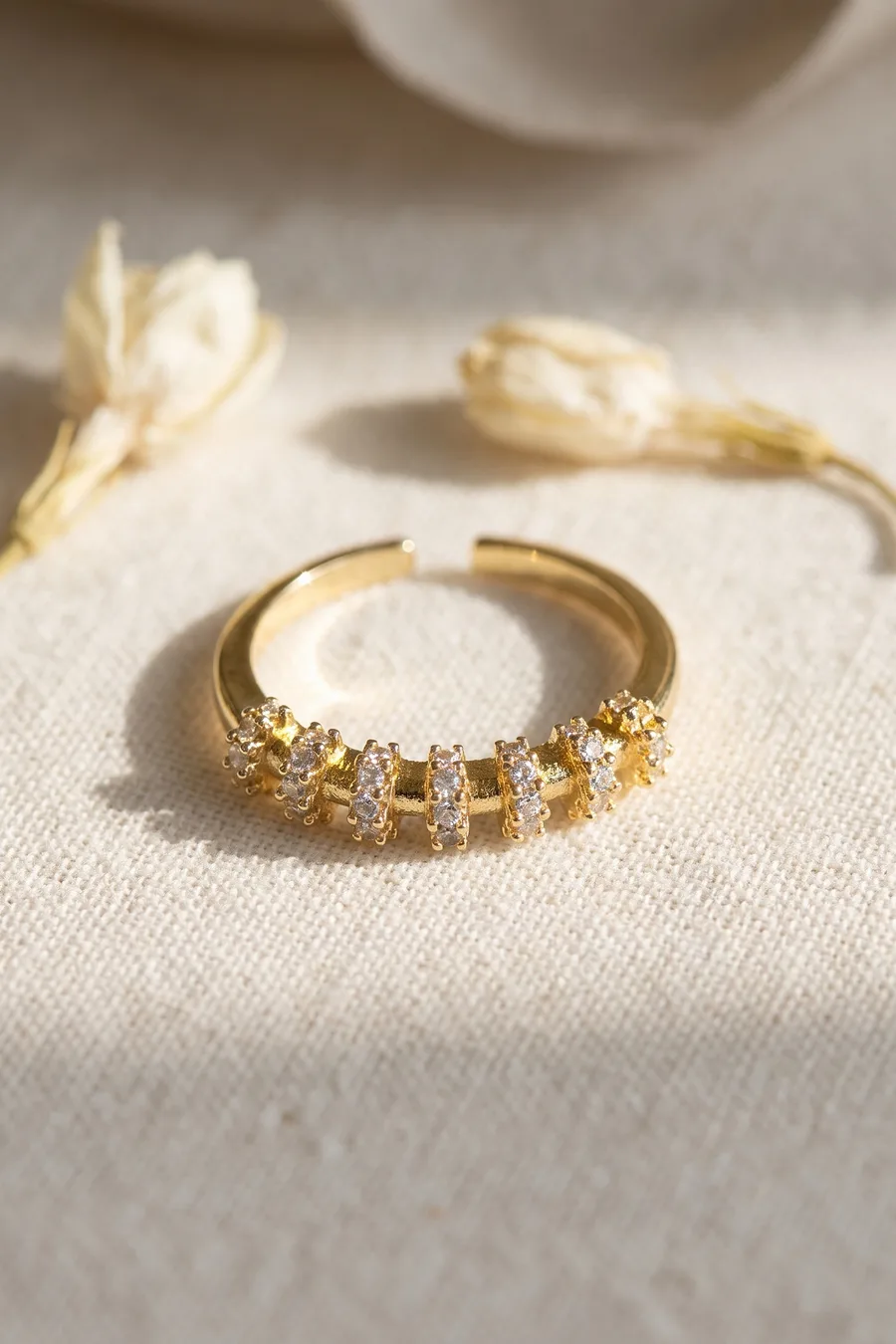 Zirkon Taşlı Gold Renk Vintage Kadın Yüzük