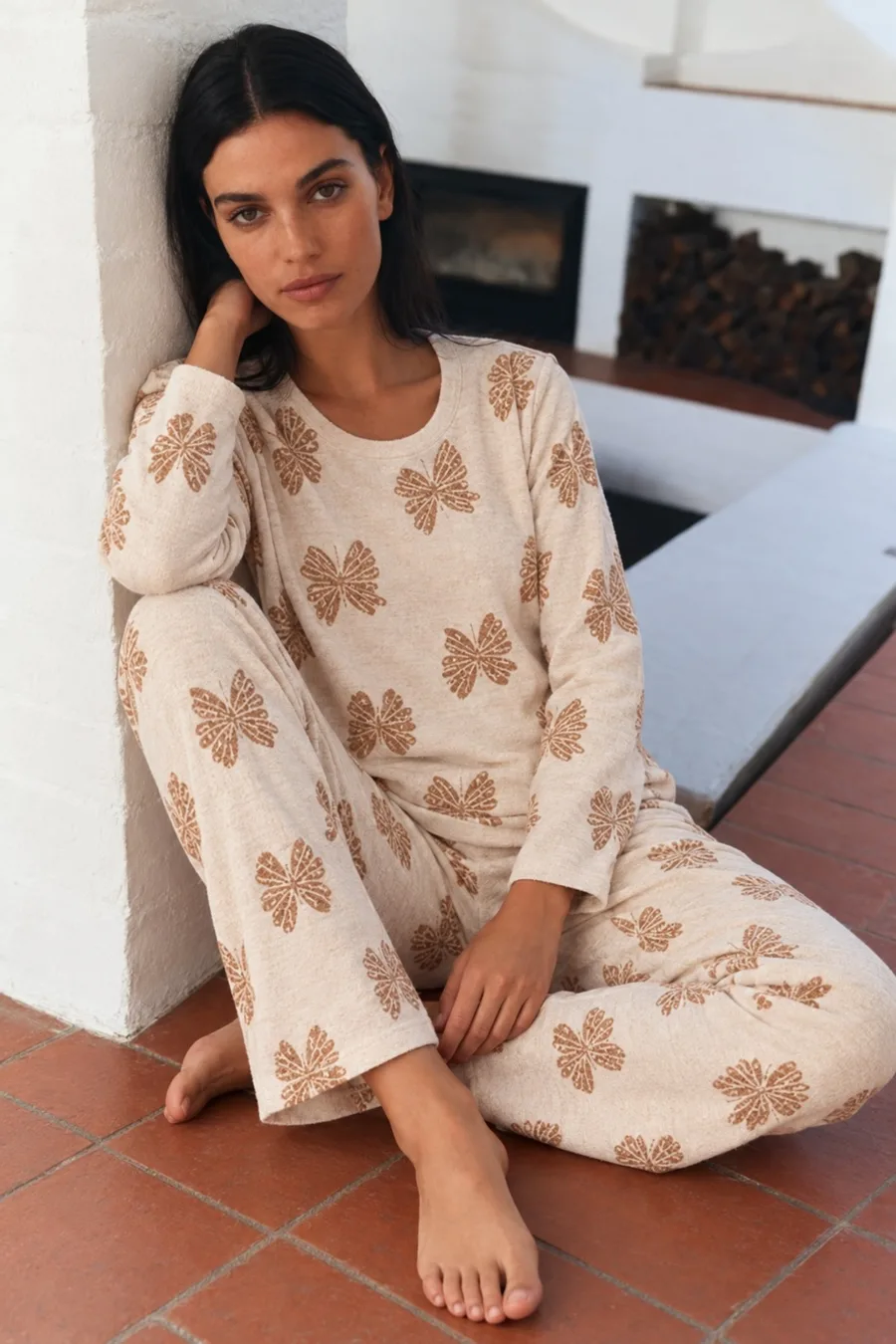 Kadın Desenli Uzun Kollu Rahat Krem Pijama Takımı