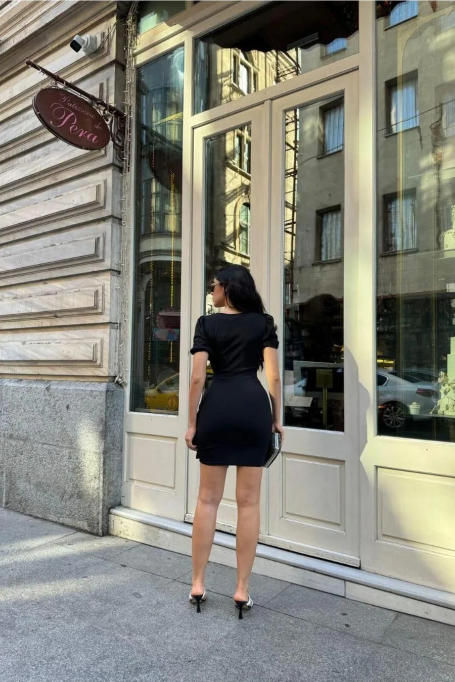 Bisiklet Yaka Mini Kısa Elbise Kollu