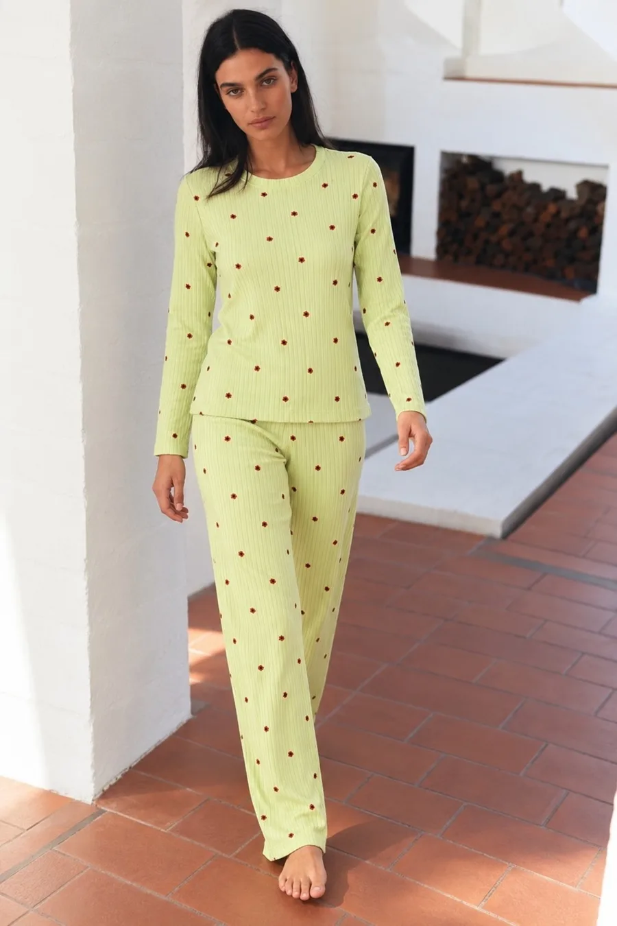 Kadın Desenli Uzun Kollu Rahat Yeşil Pijama Takımı