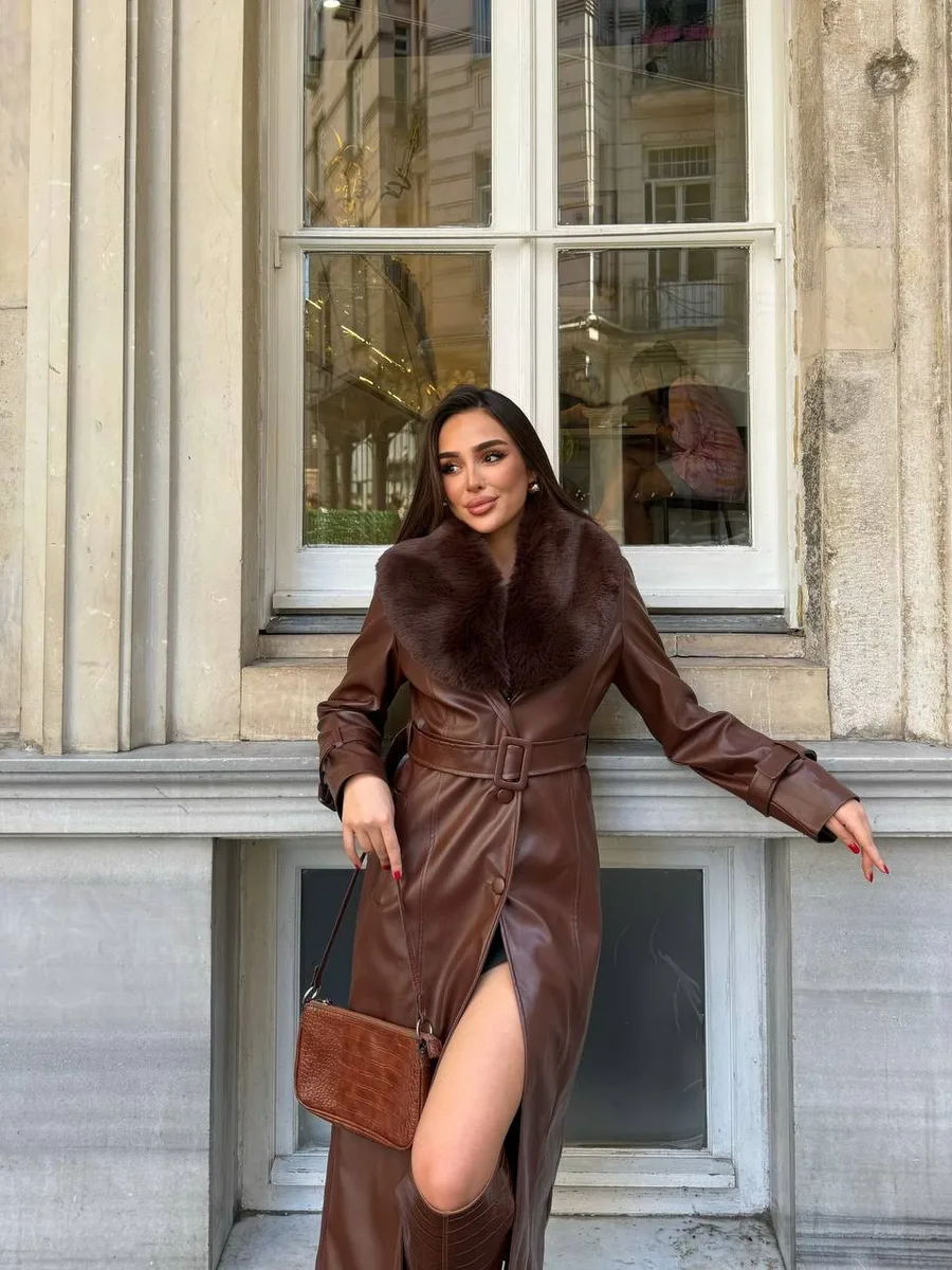 Kemerli, Kürk Detaylı Uzun Deri  Kadın Kaban - Kahverengi