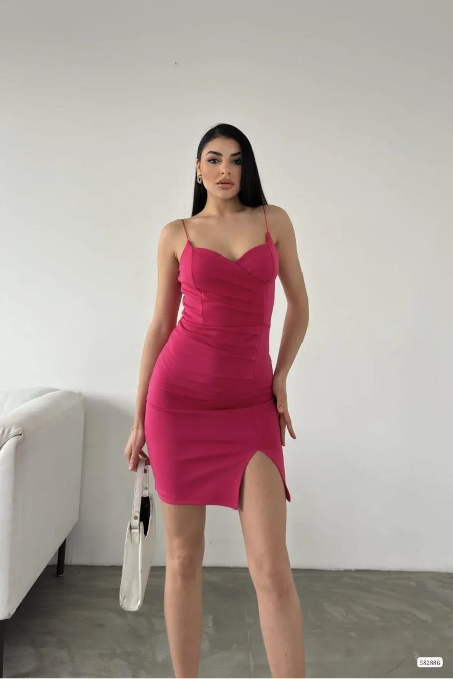 Kalp Yaka Mini Abiye Elbise Askılı Yırtmaçlı