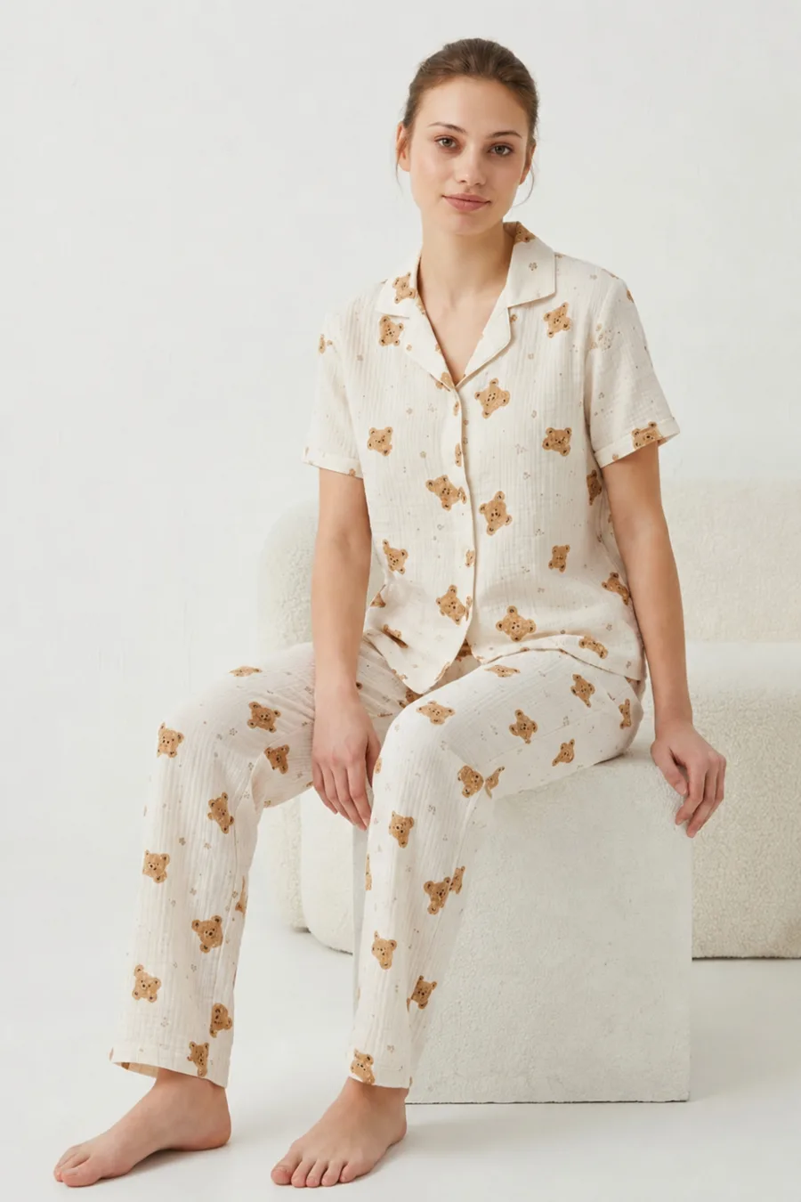 V Yaka Kapama Lastik Bel Kırık Beyaz Pijama Takımı