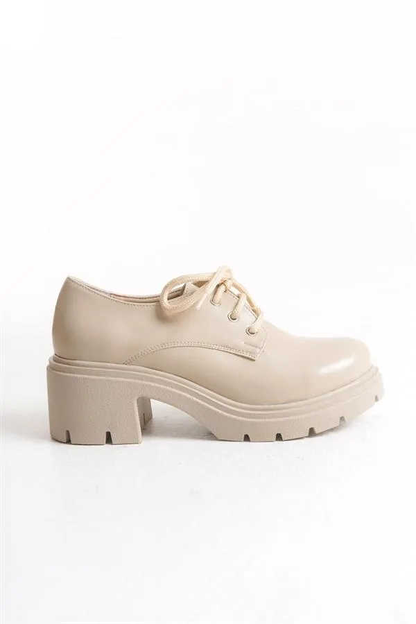 Kadın Casual Loafer Tabanlı Bağcıklı Ayakkabı Ayakkabı Kırışık Rugan Davet Yüksek