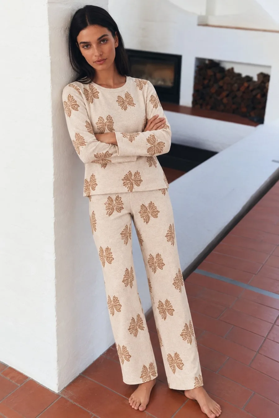 Kadın Desenli Uzun Kollu Rahat Krem Pijama Takımı
