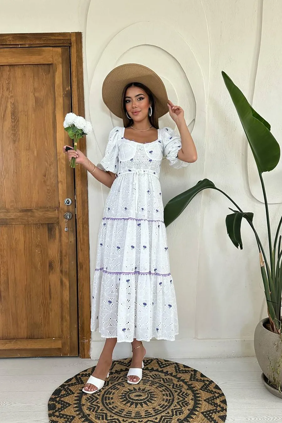 Lila Dantel Detaylı Brode Elbise