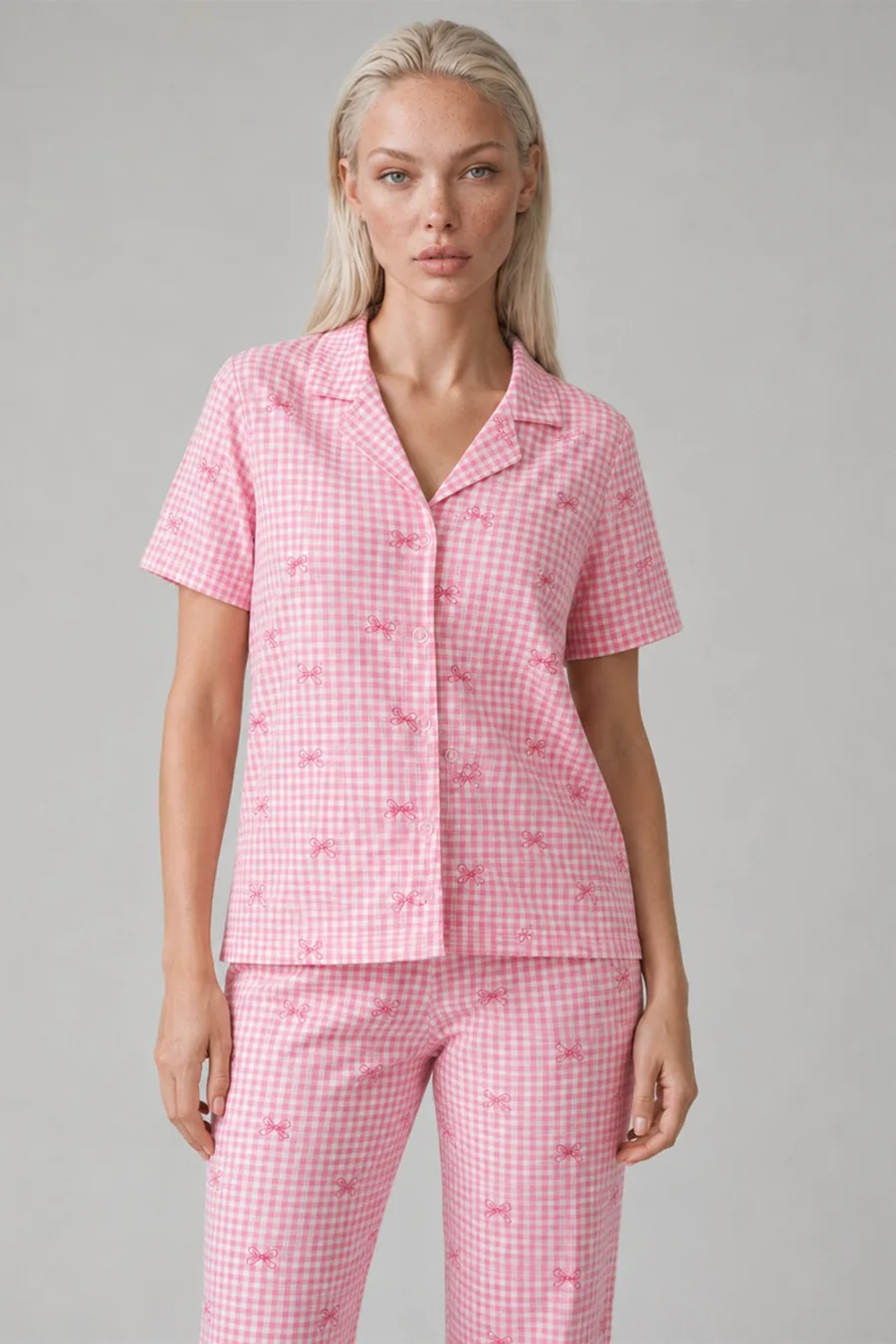 Ekose Fiyonk Desenli Kısa Kollu Pijama Takımı Kadın Düğmeli Uzun Alt Pembe Pijama Takımı 4633
