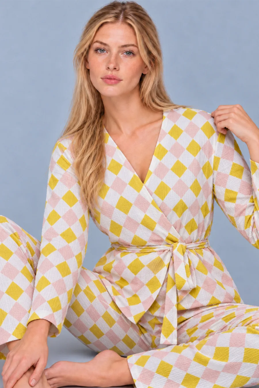 Kadın Desenli Ev Stili Kuşaklı Sarı Pijama Takımı 4807