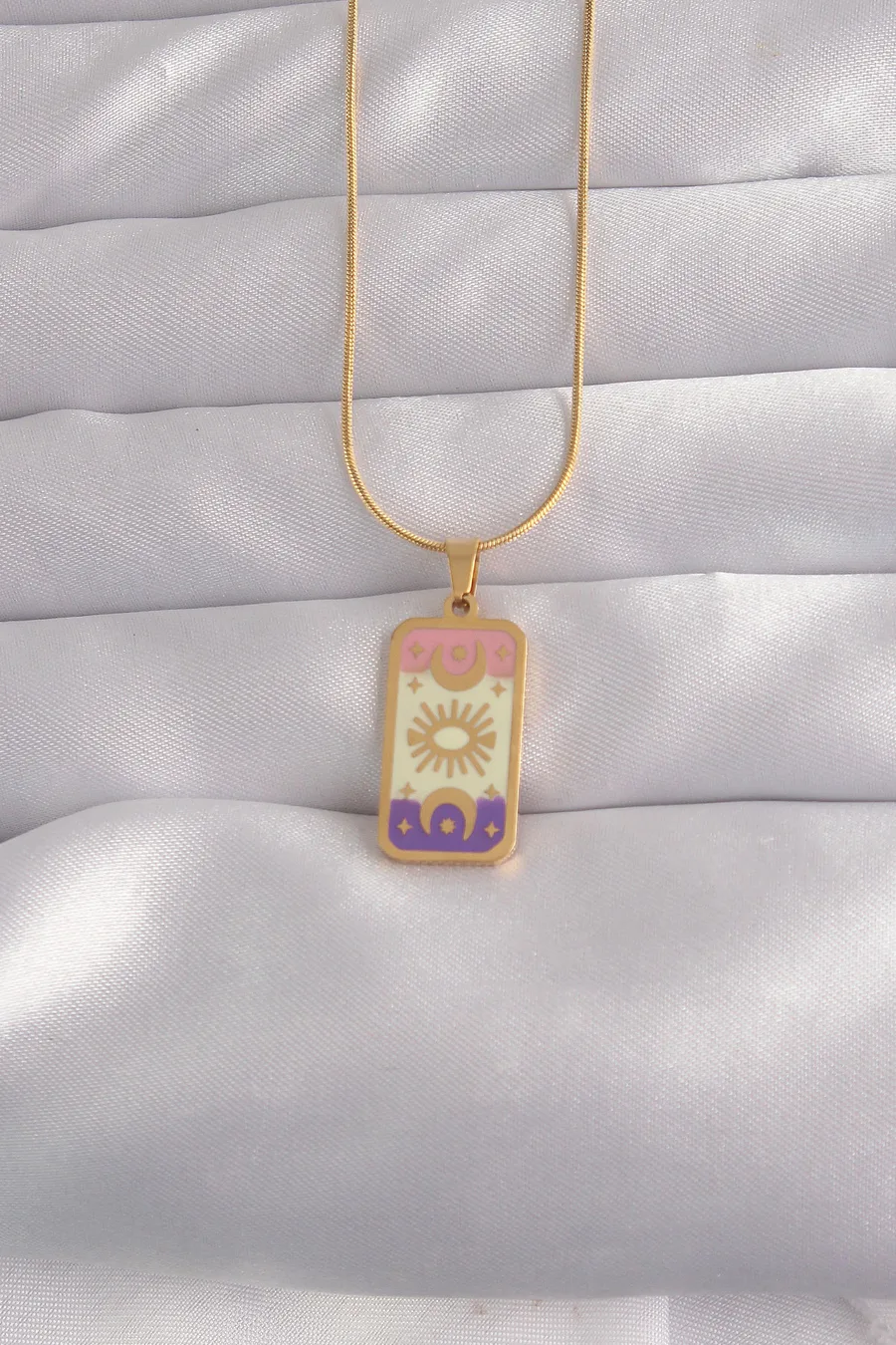 316L Çelik Gold Renk Karışık Mineli Ay Figür Tarot Kolye