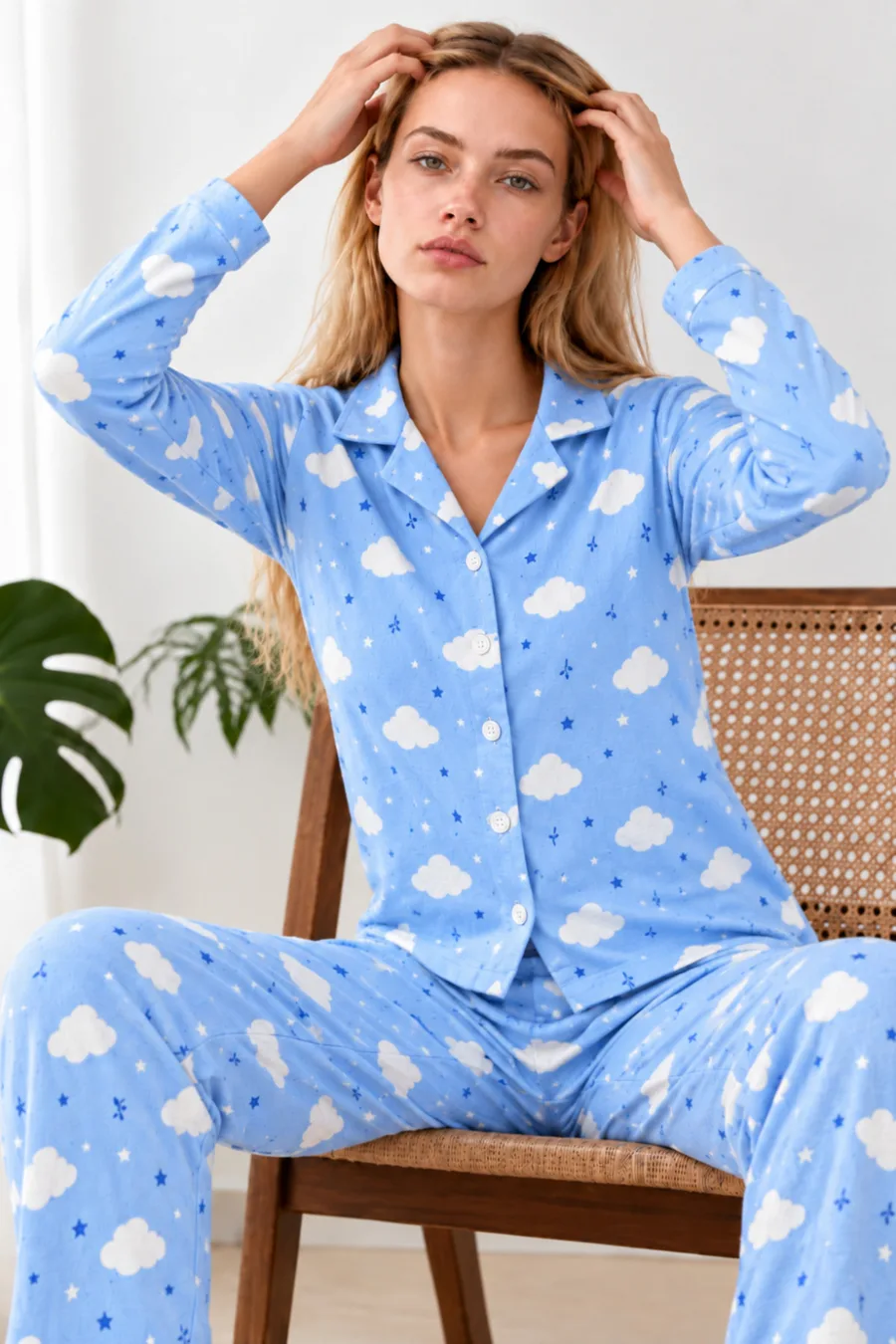 Kadın Desenli Gömlek Yaka Mavi Pijama Takımı 4831