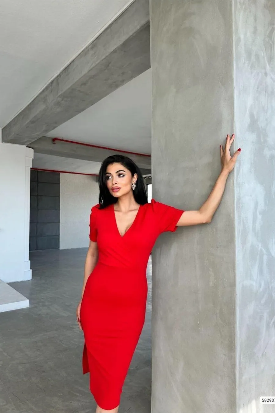 Kruvaze Yaka Kısa Abiye Elbise Kollu Yırtmaçlı