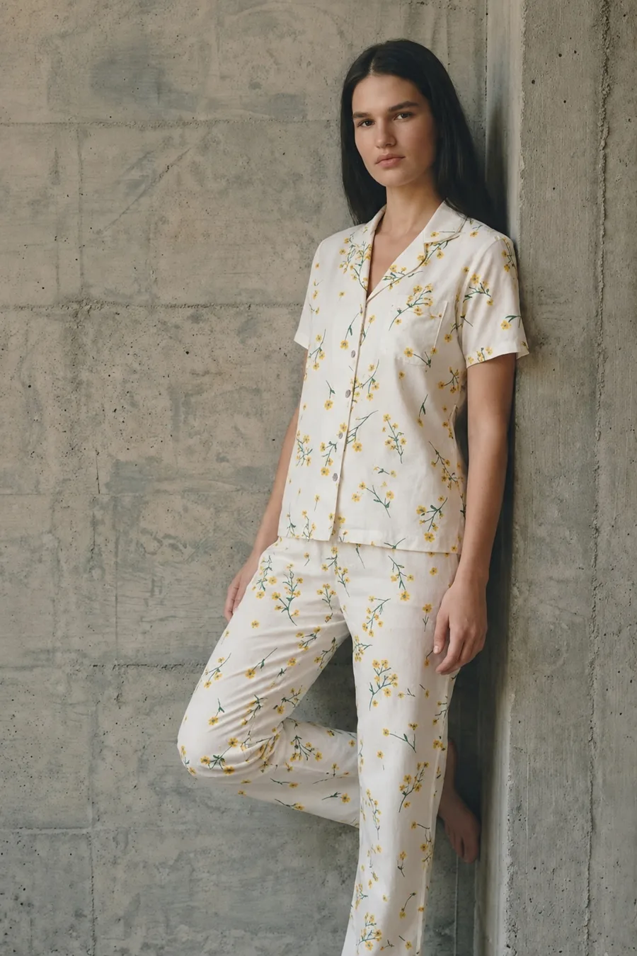 V Yaka Düğmeli Casual Çok Renkli Pijama Takımı