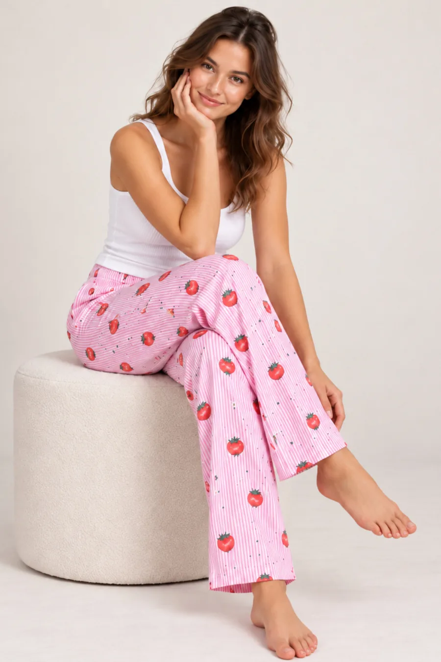 Kadın Çizgili Bluz Desenli Askılı Beyaz Pijama Takımı