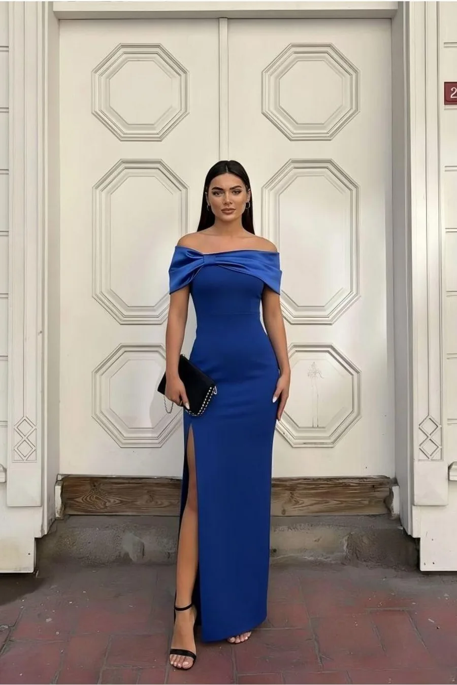 Carmen Yaka Detaylı Abiye Elbise Fiyonk