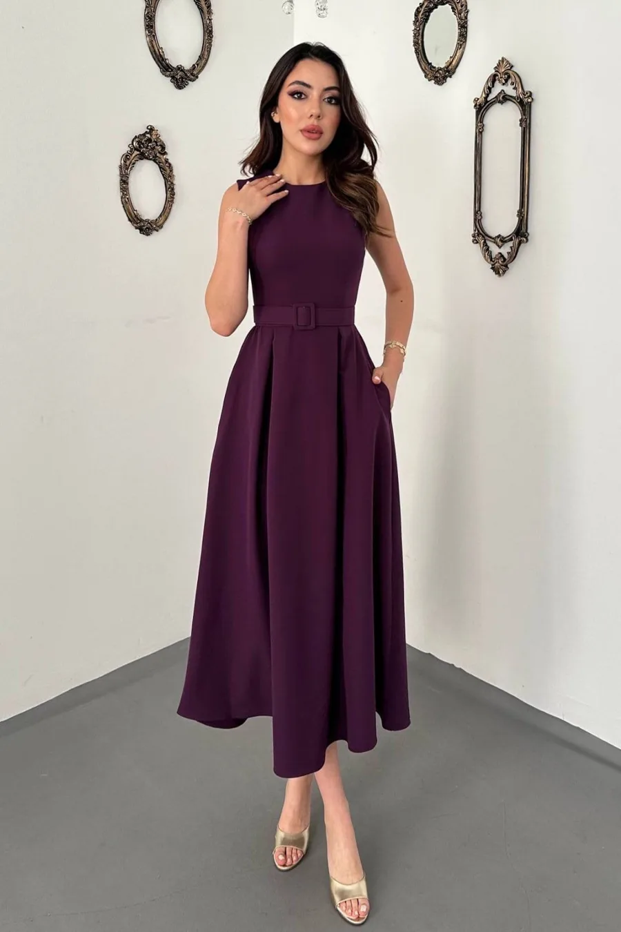 Mürdüm Halter Yaka Kloş Elbise
