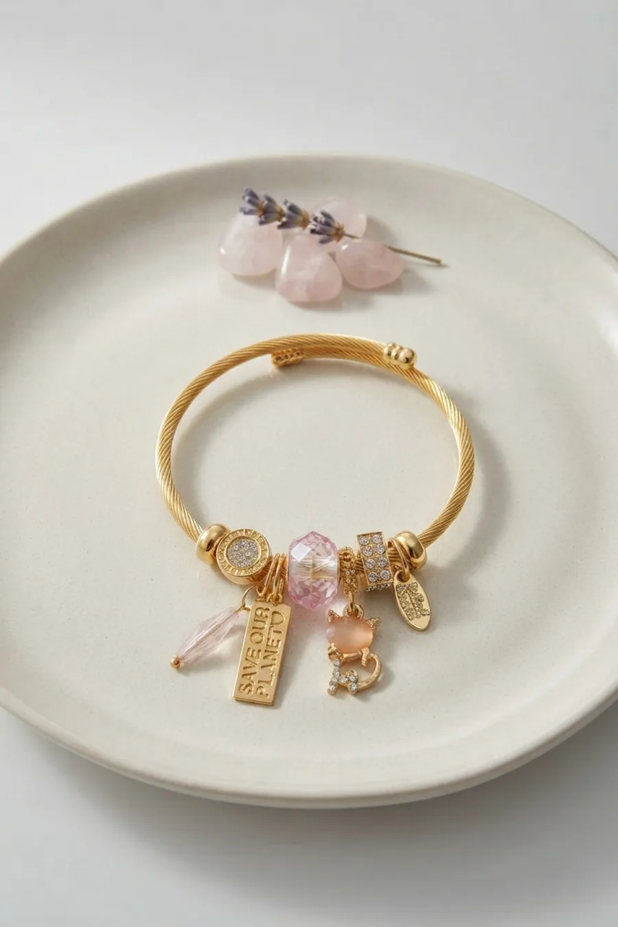 Kedili Model Pembe Charmlı Bileklik