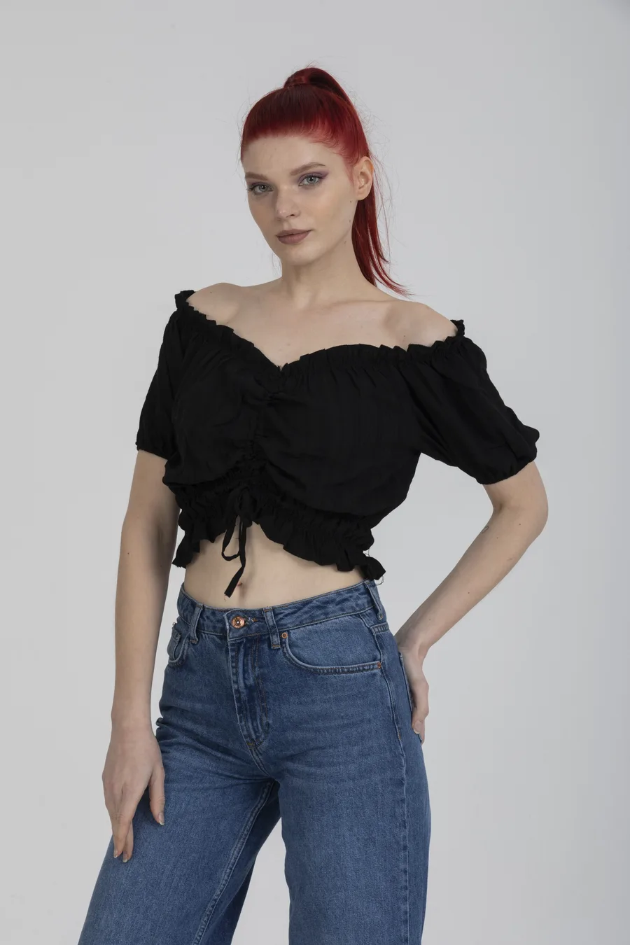 Siyah Renk Önü Büzgülü Detaylı Balon Kol Crop Bluz - Siyah